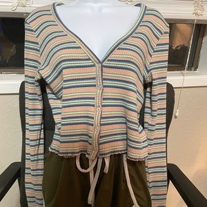 Long-sleeve stripped shirt
